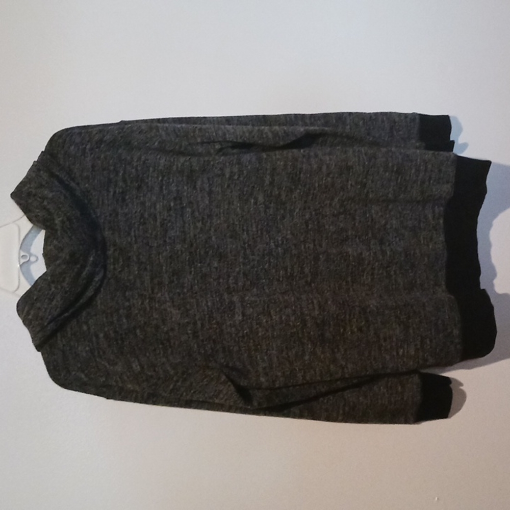Michael Kor Sweater - image 6